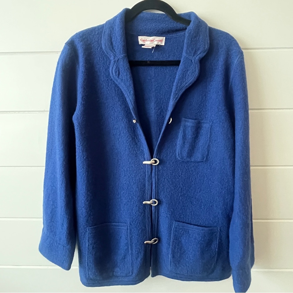 Elegant Blue Women's Blazer with Hook Closure